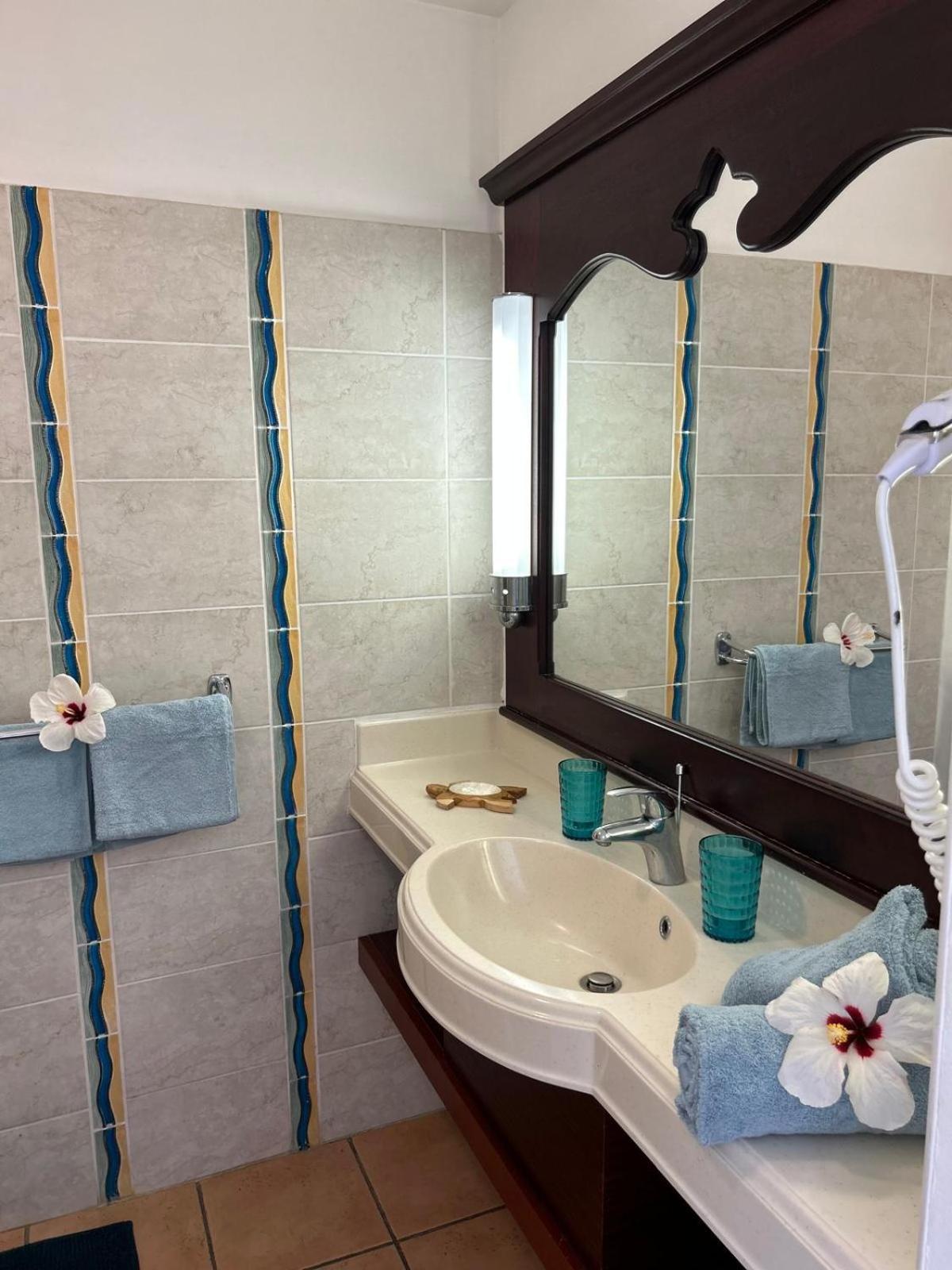 Ti Cocotier Appartement Vue Mer 2 A 6 Personnes Village Pierre Et Vacances Sainte-Luce Eksteriør bilde